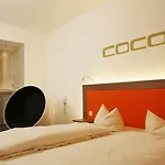 Cocoon Sendlinger Tor 4* מינכן