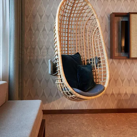 Cocoon Sendlinger Tor Hotel 4*
