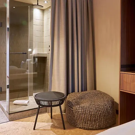 Cocoon Sendlinger Tor 4*