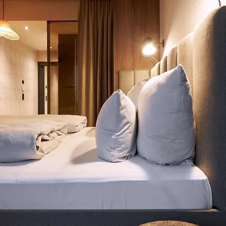 Cocoon Sendlinger Tor Hotel 4*