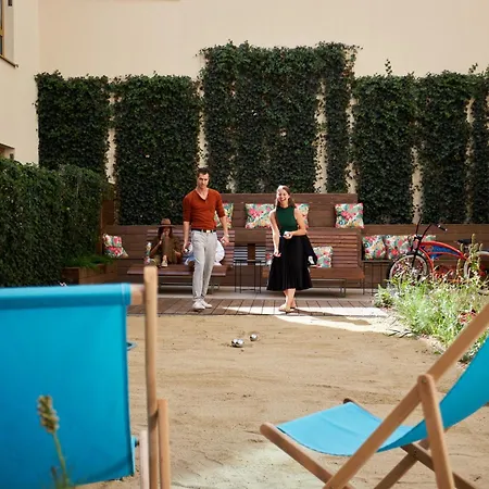 Cocoon Sendlinger Tor מלון 4*