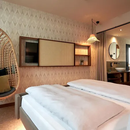 코쿤 젠틀링거 토어 4*