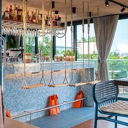 Cocoon Sendlinger Tor 4*