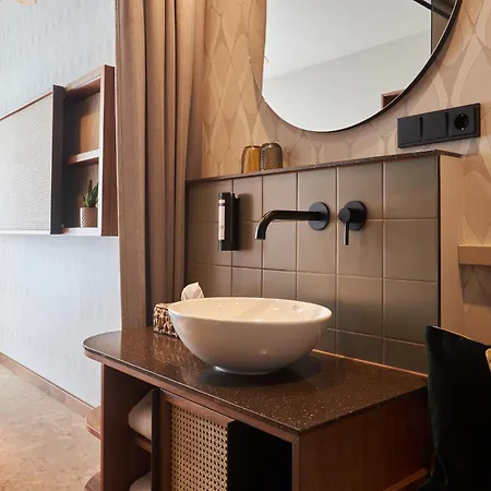 מלון Cocoon Sendlinger Tor 4*