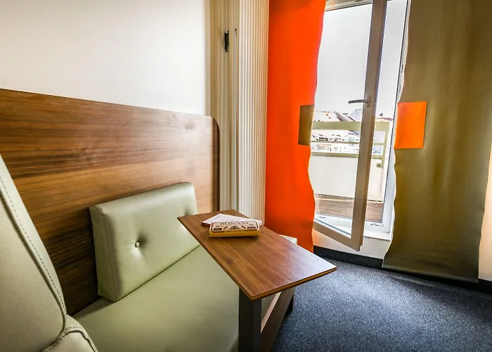 מלון Cocoon Sendlinger Tor 4*