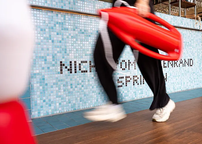 Cocoon Sendlinger Tor 4* מינכן