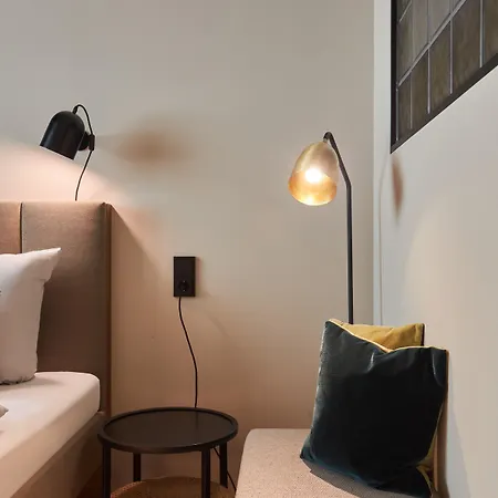 Cocoon Sendlinger Tor Hotell 4*